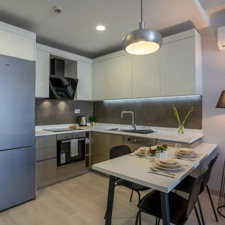 Apartman Stylish Urban Apt- Soak Up The City's Vibes Isztambul